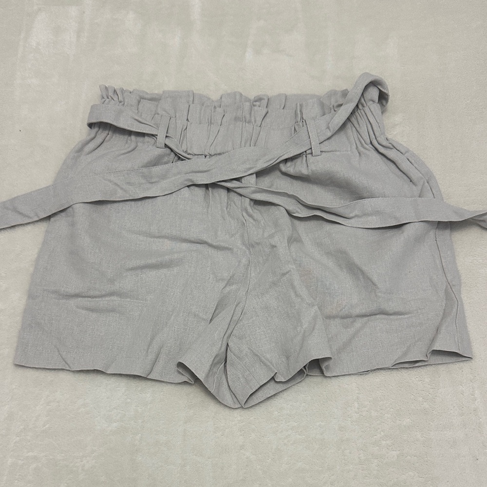 Double Zero Women's Gray Paperbag Waist Shorts L